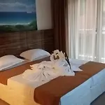 диамант Апартамент *