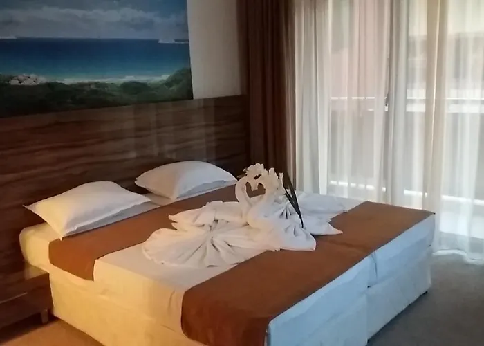 Diamond Апартаменты *